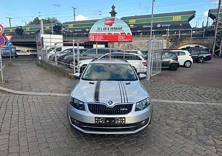 Skoda Octavia 2,0 TDI RS OPTIK/NAVI/XENON/LEDER/TEMP