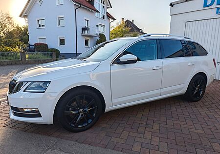 Skoda Octavia Combi Style Navi LED Panorama Leder Alu