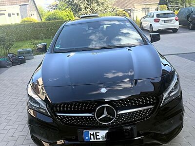 Mercedes-Benz Mercedes CLA 220 d Shooting Brake AMG Line