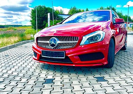 Mercedes-Benz A 180 BlueEFFICIENCY Limousine