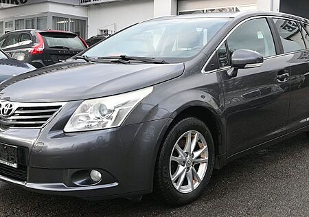 Toyota Avensis Edition*Cam*Tempo*Navi*Shz*Allwetter