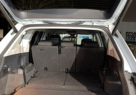 VW Tiguan Allspace Volkswagen 2.0 TDI SCR DSG 4MOTION High...