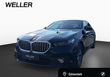 BMW 520d Lim. Aut. Ad.LED DrAs+ PaAs SHZ Alarm Navi