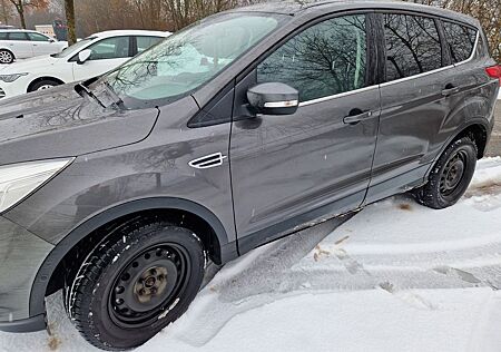 Ford Kuga 2,0 TDCi 4x4 110kW Titanium Titanium