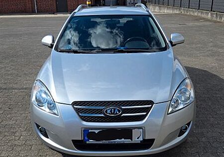 Kia Cee'd / Ceed Sporty Wagon 1.6 CVVT Spirit Spirit