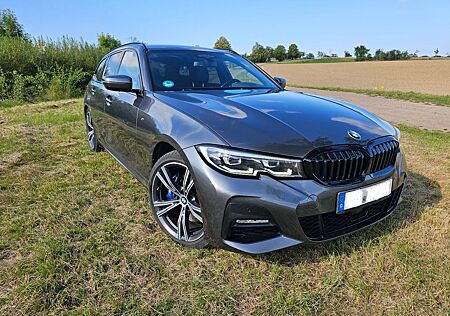 BMW 330d xDrive Touring M Sport HUD sehr gepflegt