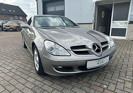 Mercedes-Benz SLK 200 gebraucht kaufen Mercedes-Benz SLK 200 Kompressor Automatik Leder Navi PDC