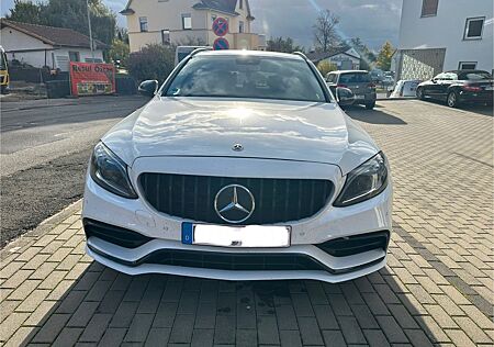 Mercedes-Benz C 220 d 4MATIC T Autom. -