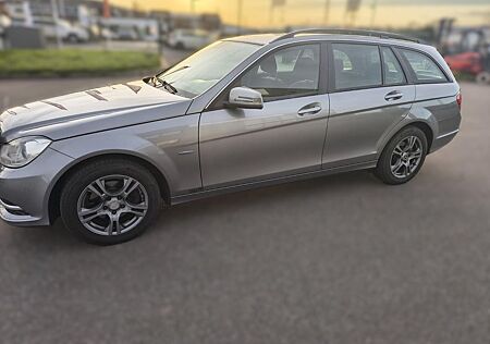 Mercedes-Benz C 180 T - selenitgrau