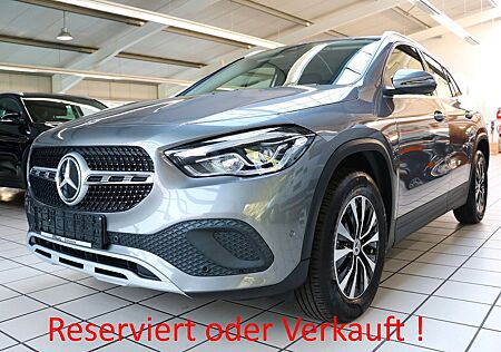 Mercedes-Benz GLA 180 d DCT AdBlue DPF