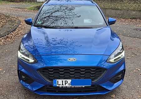 Ford Focus 1,0 EcoBoost Hybrid 92kW ST-Line Turni...