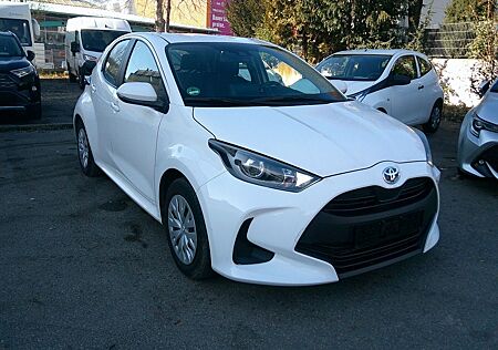Toyota Yaris Hybrid Business Edition Navi Sitzh.Kamera