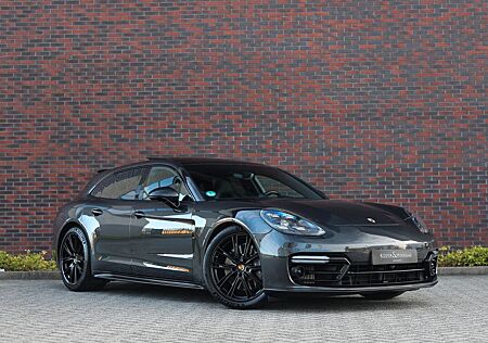 Porsche Panamera Sport Turismo 4 E-Hybrid