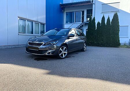 Peugeot 308 SW Kombi Automatik Leder Massagesitze