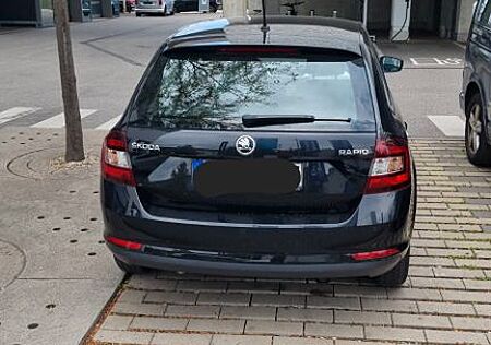 Skoda Rapid 1.0 TSI Ambition Ambition