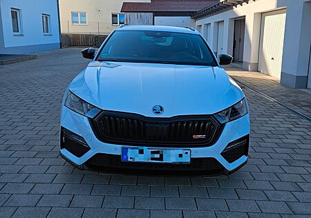 Skoda Octavia 2.0 TDI DSG 4x4 RS Combi RS