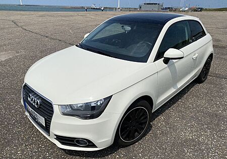 Audi A1 1.2 TFSI Attraction Alu Navi Sportsitze