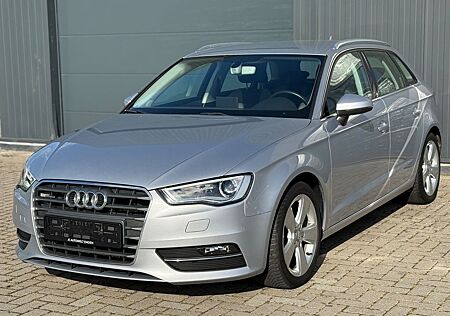 Audi A3 Sportback 2.0 TDI quattro AHK/SHZ/Tempomat