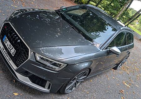 Audi RS3 DAZA OHNE OPF APR RS AGA RS SITZE KW V3 B&O