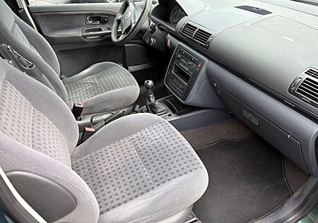 VW Sharan Volkswagen 1.9TDI Comfortline Family Comfortline...