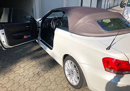 BMW 125i Cabrio Limited Edition Lifestyle 6 Zylinder