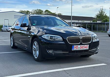 BMW 520d 520 Baureihe 5 Touring TÜV/Insp. NEU