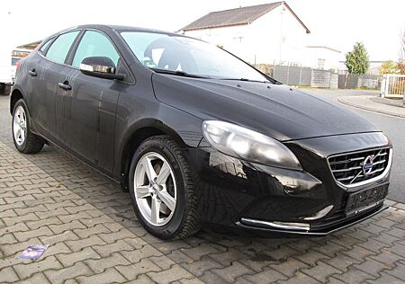Volvo V40 You! 1,5 T2 Automatik S-Heft gepflegt 1.Hand