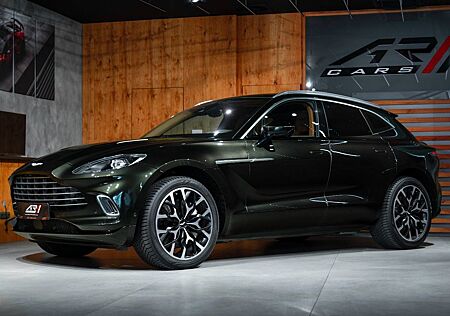 Aston Martin DBX 4.0 V8