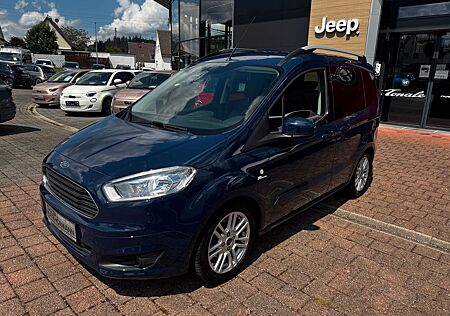 Ford Tourneo Courier Titanium Sitzheizung Klima