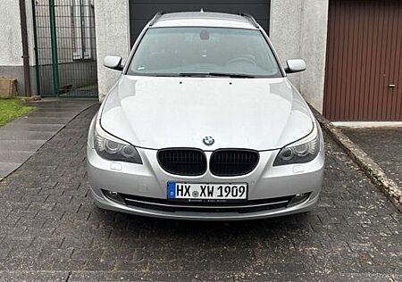 BMW 523i touring -