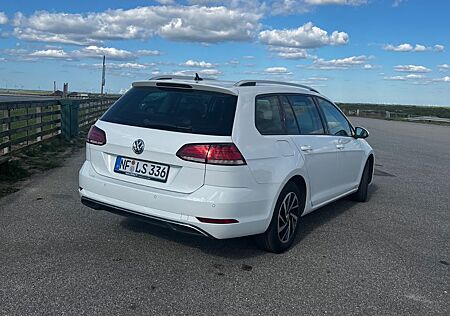 VW Golf Volkswagen 1.6 TDI DSG Join Variant Join