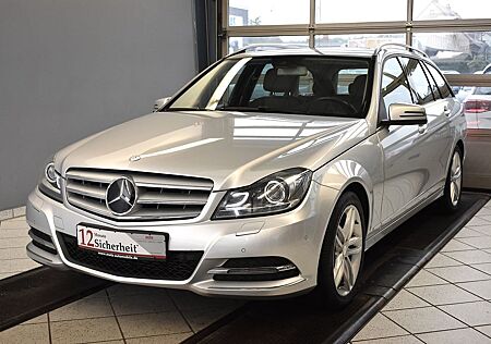 Mercedes-Benz C 200 C 200CGI Elegance Xenon*Automatik*Navi