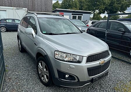 Chevrolet Captiva 2.2 D LTZ 4WD Sitze7 Navi Kamera Leder