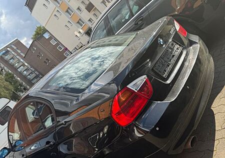 BMW 320i 320 Baureihe 3 Lim.