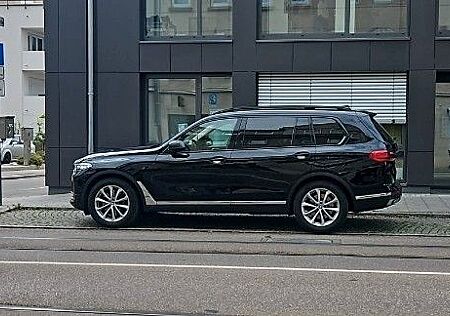 BMW X7 xDrive30d -