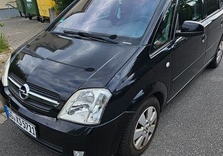 Opel Meriva 1.8 -