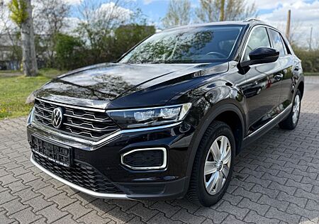 VW T-Roc Volkswagen Active SPORT/LED/ACC/