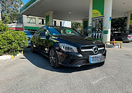 Mercedes-Benz CLA 220 CLA 200 d 4MATIC DCT Urban Urban