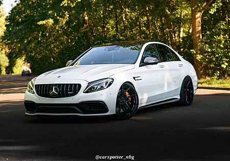 Mercedes-Benz C 63 AMG gebraucht kaufen Mercedes-Benz C 63 AMG Mercedes-AMG C 63 S Mercedes-AMG S