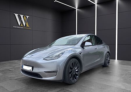Tesla Model Y Performance Dual AWD / AHK / Garantie