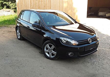VW Golf Volkswagen 1.4 TSI 90 kW Comfortline Comfortline