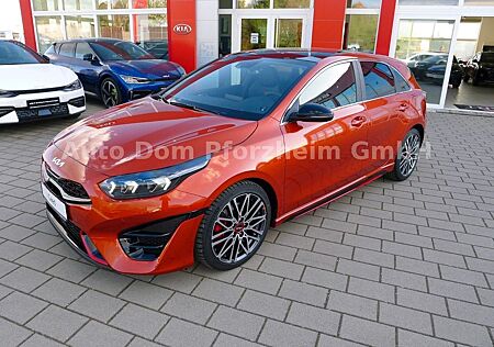 Kia Cee'd Ceed 1.6 T-GDI DCT GT / NAVI / PANO/KOMFORT/UVO