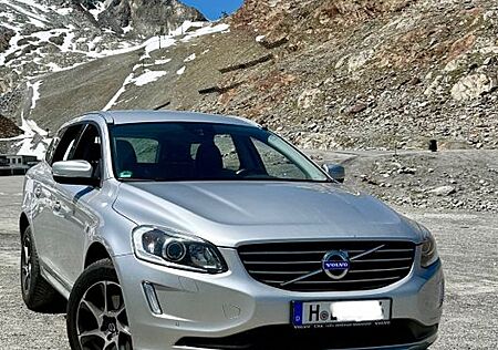 Volvo XC 60 XC60 ~TOP Zustand~ *5 Zylinder *Xenon *LEDER