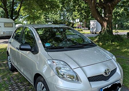 Toyota Yaris 1,33-l-Dual-VVT-i
