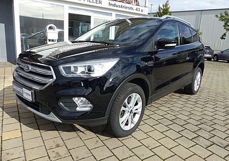 Ford Kuga Titanium Allrad 4x4 *Bi Xenon*Kamera*AHK