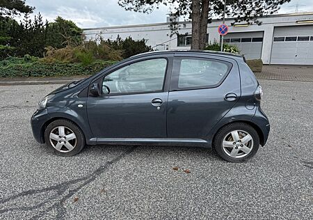 Toyota Aygo (X) Aygo AYGO Cool