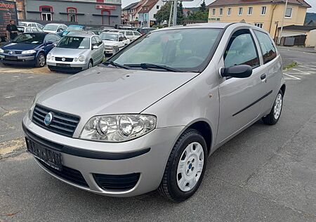 Fiat Punto 1.2 8V-TÜV NEU/KLIMA/SERVO-