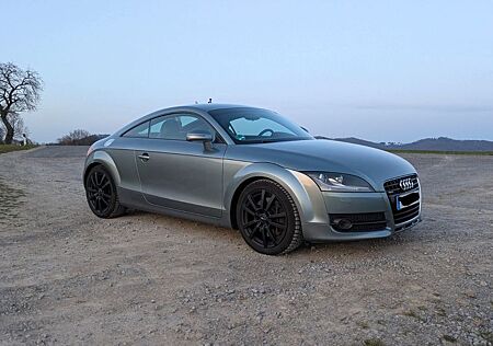 Audi TT Coupe 3.2 S tronic quattro -