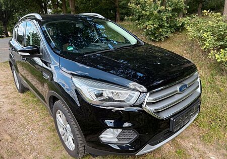 Ford Kuga 1,5 EcoBoost 4x2 110kW COOL & CONNECT C...