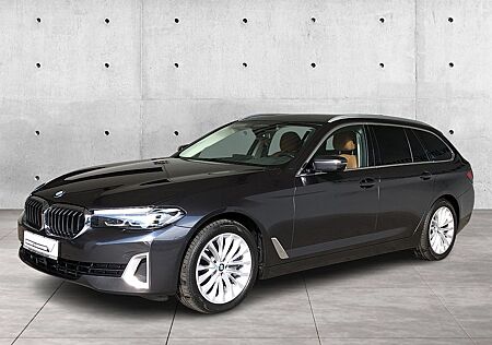 BMW 520d xDrive Touring A Luxury Line HiFi